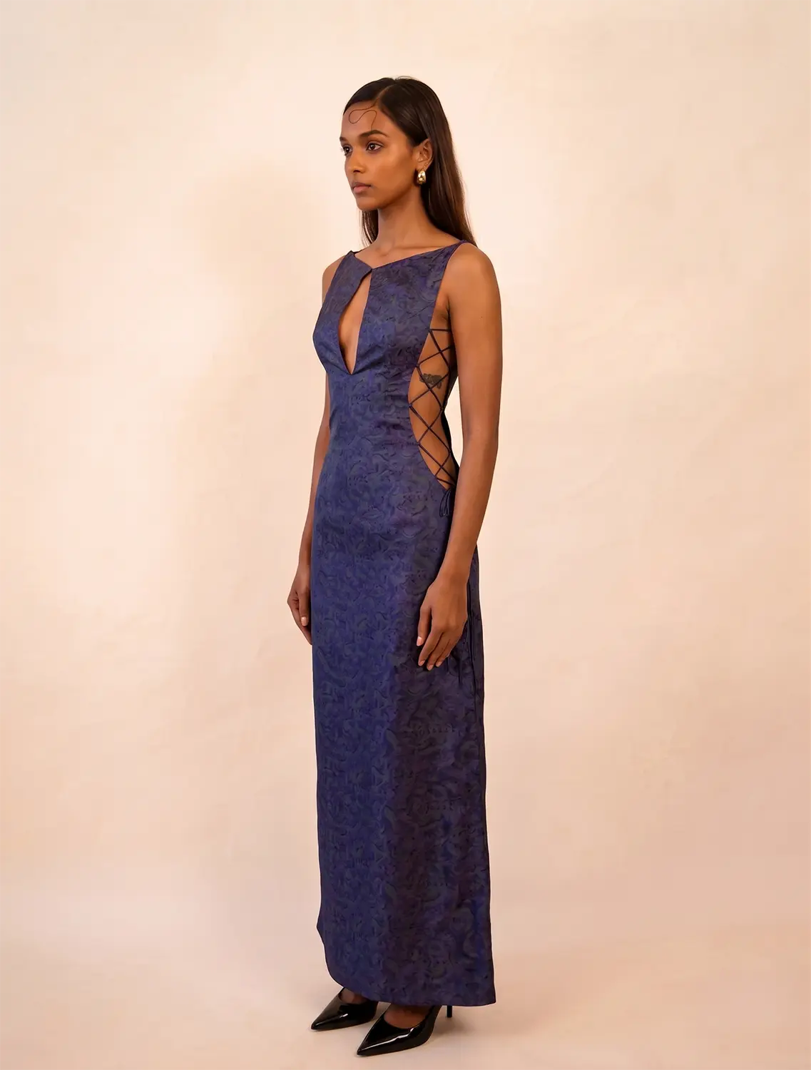 LIRA I | Maxi Dress with Side Waist Cut | S-M