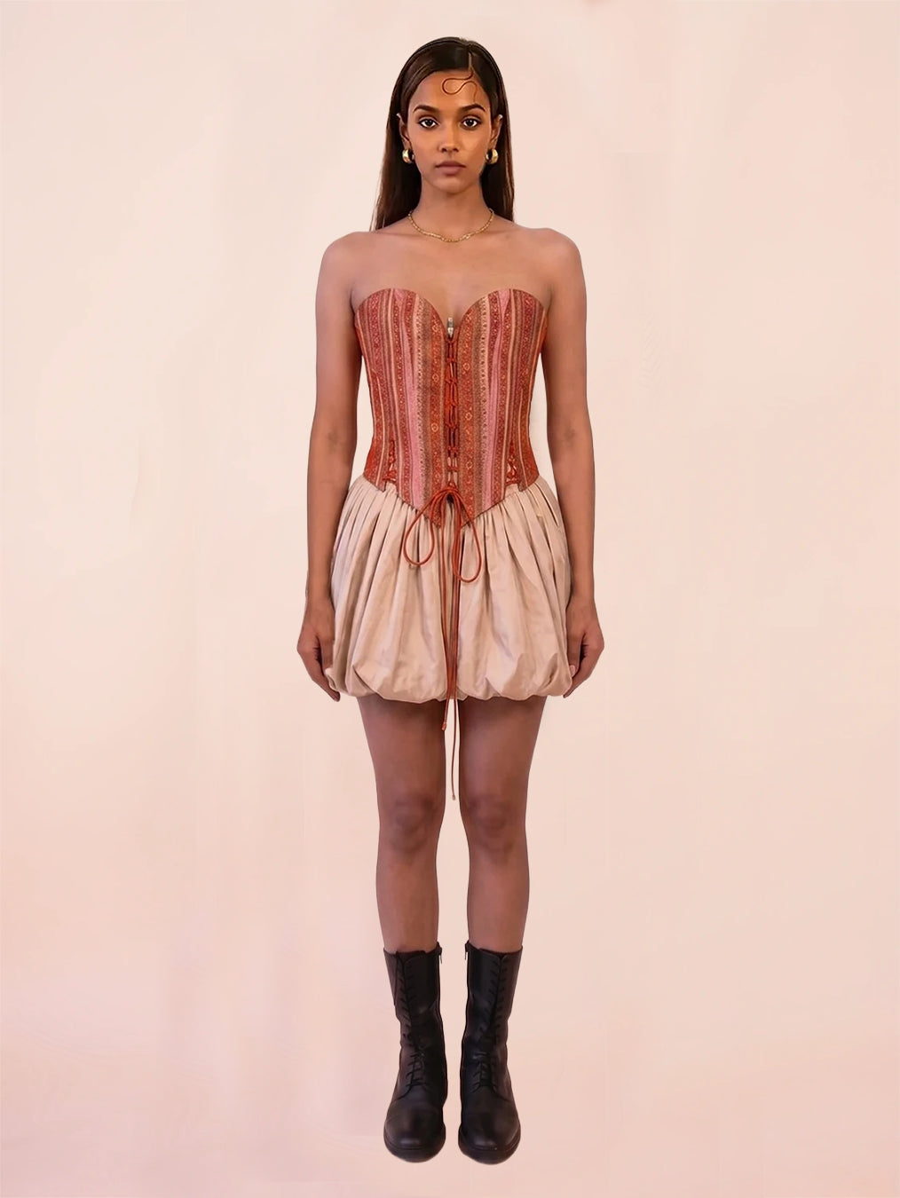 ANAI is our one-of-a-kind handcrafted corset, made in-house using a one-of-a-kind vintage silk saree. 
