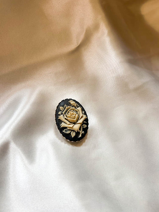 Vinatge rose clip on brooche