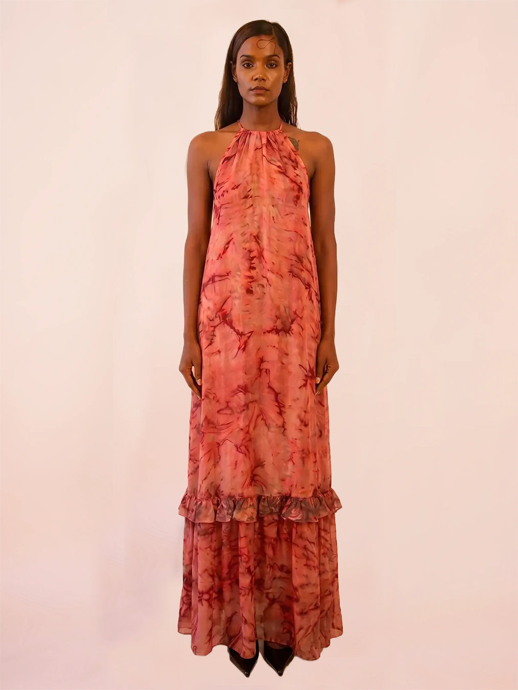 YAMI II is our one-of-a-kind halter neck backless dress, handcrafted using a beautiful printed vintage silk saree.