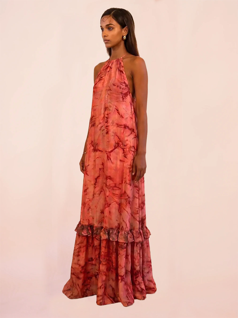 YAMI II is our one-of-a-kind halter neck backless dress, handcrafted using a beautiful printed vintage silk saree.